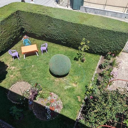 Golden Age Hostel Охрид Екстер'єр фото