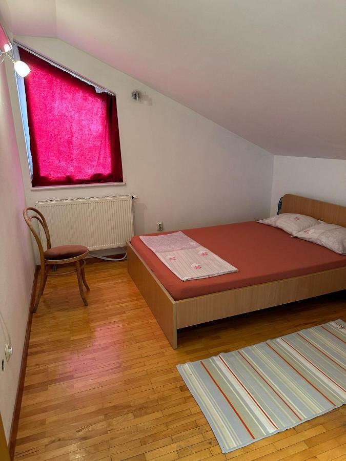 Golden Age Hostel Охрид Екстер'єр фото