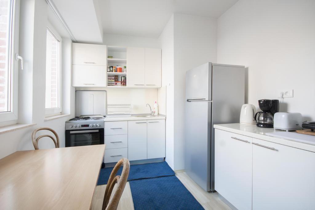 Golden Age Hostel Охрид Екстер'єр фото